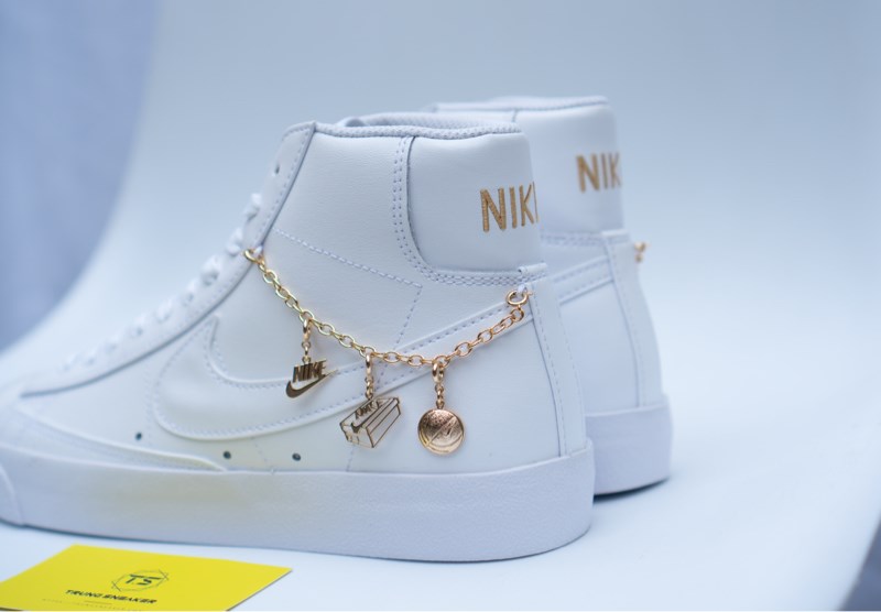 Giày Nike Blazer Mid LX White Pendants (W) DM0850-100 Giày Nike Blazer Mid LX White Pendants (W) DM0850-100