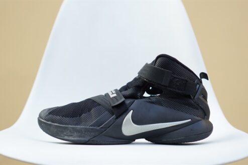 Giày Nike LeBron Soldier 9 'Blackout' 749417-001 2hand - 44.5