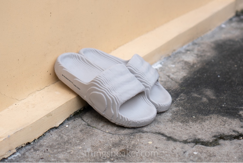 Dép chính hãng Adidas Adilette 22 Grey - 40.5