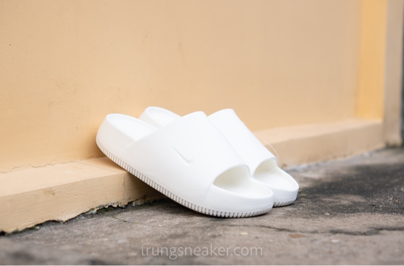 Dép Nike Calm Slide Sail DX4816-100 Dép Nike Calm Slide Sail DX4816-100