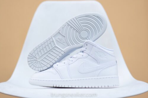 Giày Air Jordan 1 Mid Triple White 554725-136 - 38.5