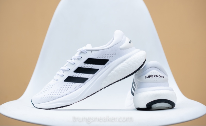 Giày chạy bộ Adidas Supernova 2 White GW9089 - 40.5 Giày chạy bộ Adidas Supernova 2 White GW9089 - 40.5