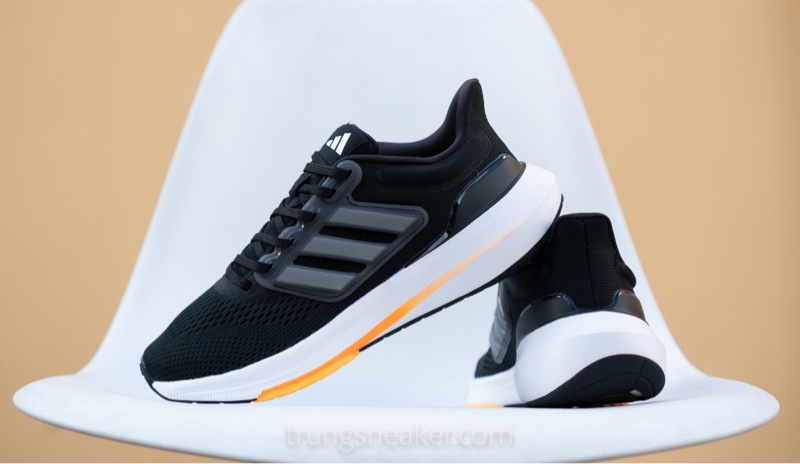 Giày chạy bộ Adidas UltraBounce Black HP5777 - 39 Giày chạy bộ Adidas UltraBounce Black HP5777 - 39