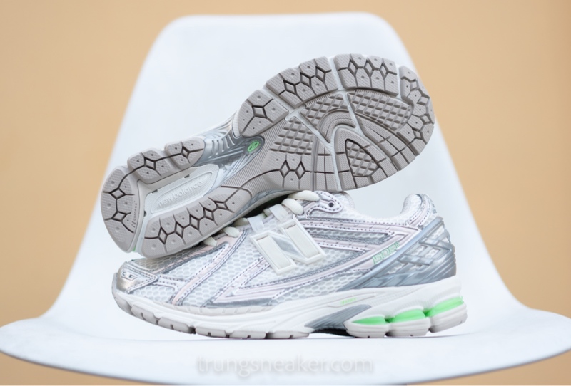 Giày New Balance 1906R Sail Pink Green M1906RCJ - 40