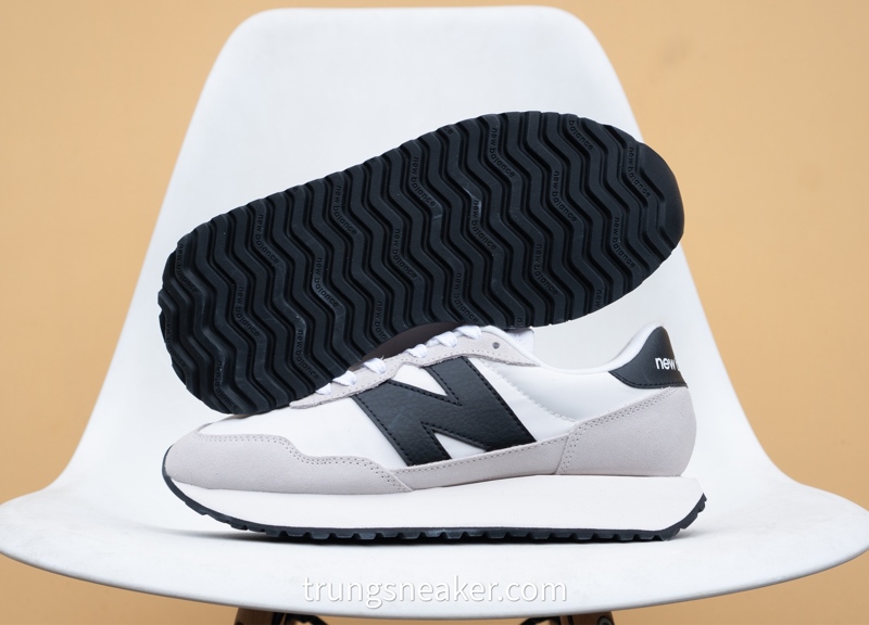 Giày New Balance 237 White Black WS237BW - 39