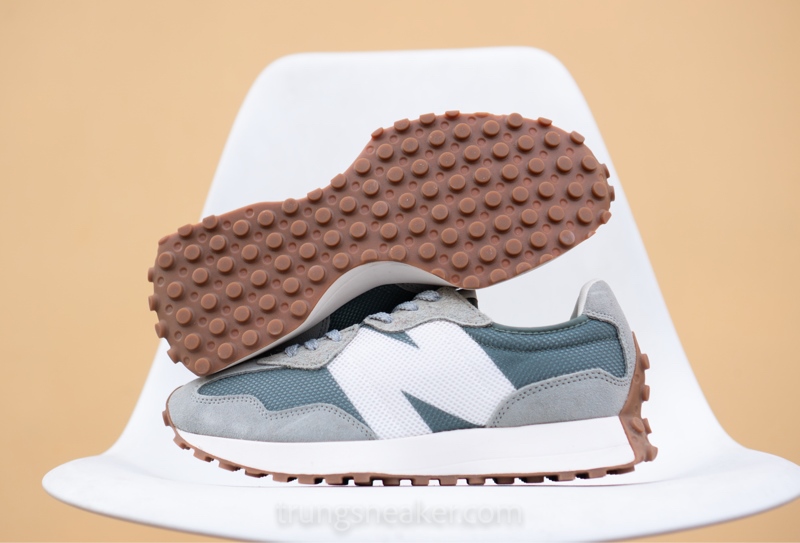 Giày New Balance 327 White Green - 44