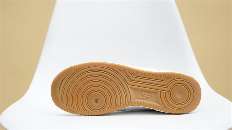 Giày Nike Air Force 1 Low White Gum DJ2739-100 2hand - 42 Giày Nike Air Force 1 Low White Gum DJ2739-100 2hand - 42