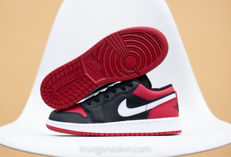 Giày Nike Air Jordan 1 Low 'Alternate Bred Toe' 553560-066 - 36