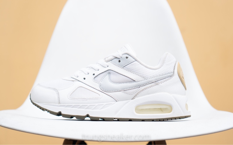 Giày Nike Air Max IVO White 580519-105 2hand - 40