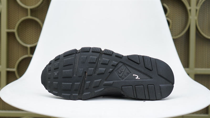 Giày Nike Huarache 'Black' 634835-012 2hand - 38.5 Giày Nike Huarache 'Black' 634835-012 2hand - 38.5