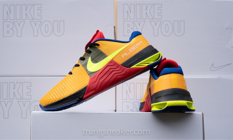 Giày tập luyện Nike Metcon 8 iD Mutil Color DV2271-900 - 42 Giày tập luyện Nike Metcon 8 iD Mutil Color DV2271-900 - 42