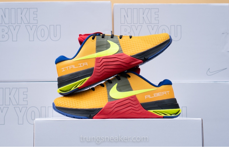 Giày tập luyện Nike Metcon 8 iD Mutil Color DV2271-900 - 42 Giày tập luyện Nike Metcon 8 iD Mutil Color DV2271-900 - 42