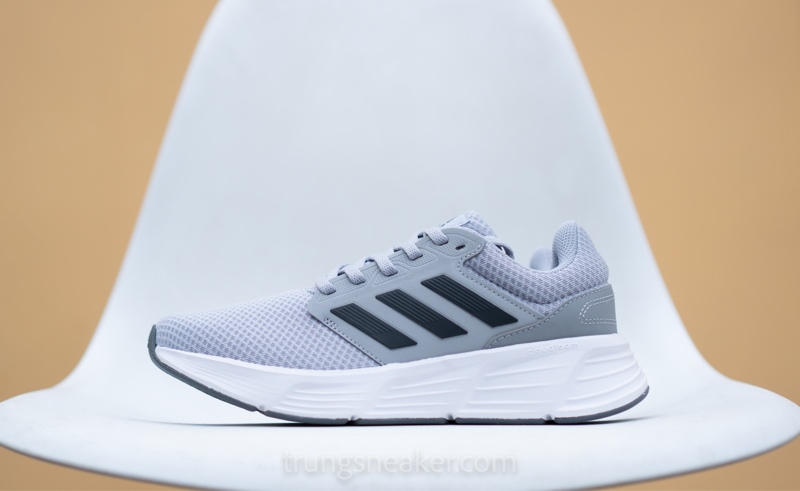 Giày thể thao Adidas Galaxy 6 Grey GW4140 - 44.5