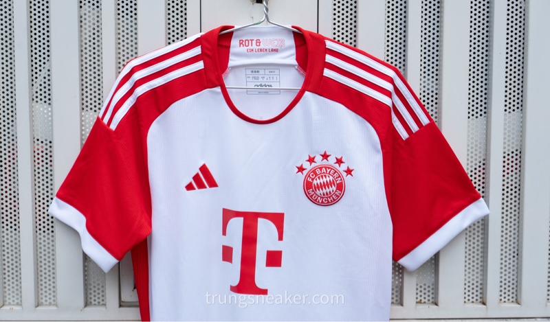 Áo đá banh Adidas Bayern 23/24 White IJ7442 - XS Áo đá banh Adidas Bayern 23/24 White IJ7442 - XS