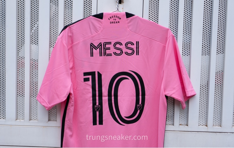 Áo đá banh Adidas Inter Miami Messi 23/24 JE9741 - S Áo đá banh Adidas Inter Miami Messi 23/24 JE9741 - S