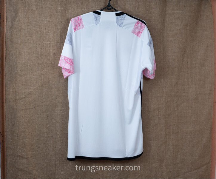 Áo đá banh Adidas Juventus 23/24 HR8255 - S