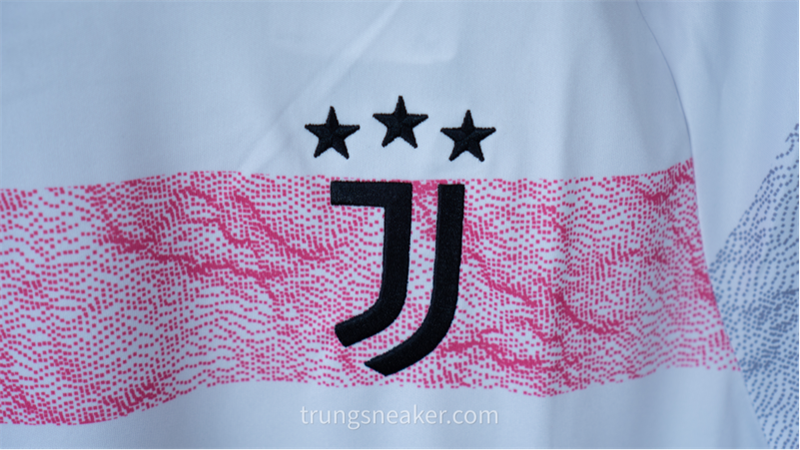 Áo đá banh Adidas Juventus 23/24 HR8255 - XL Áo đá banh Adidas Juventus 23/24 HR8255 - XL
