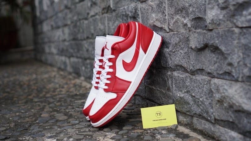 Dây giày Nike Air Jordan 1 Trắng Chính Hãng - 130cm Dây giày Nike Air Jordan 1 Trắng Chính Hãng - 130cm