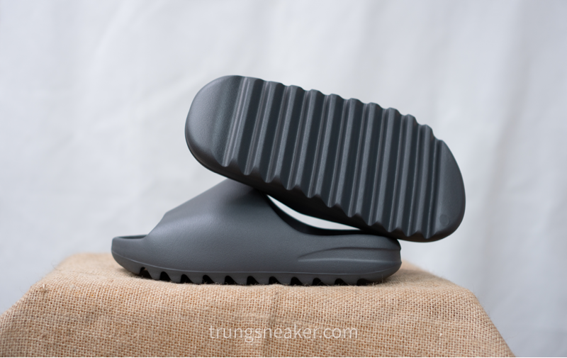 Dép Adidas Yeezy Slide ‘Granite’ ID4132 - 42