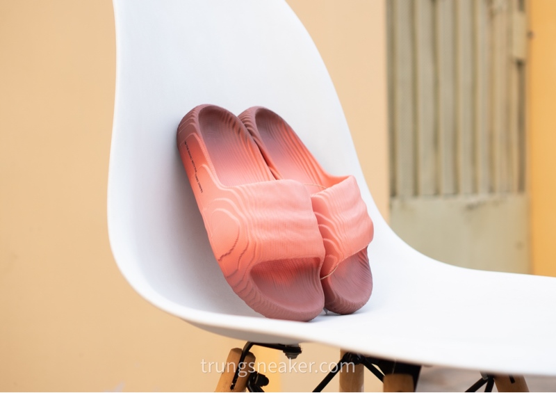 Dép chính hãng Adidas adilette Wonder Clay IG7492 - 37 Dép chính hãng Adidas adilette Wonder Clay IG7492 - 37