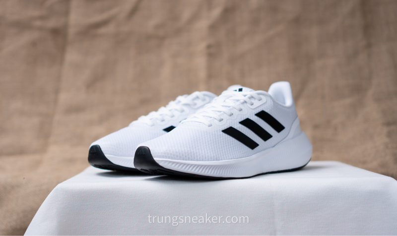 Giày chạy bộ Adidas RunFalcon 3 White HQ3789 - 43 Giày chạy bộ Adidas RunFalcon 3 White HQ3789 - 43