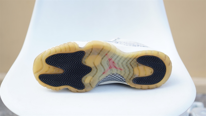Giày Jordan 11 Low Snake Bone CD6846-002 2hand - 46 Giày Jordan 11 Low Snake Bone CD6846-002 2hand - 46
