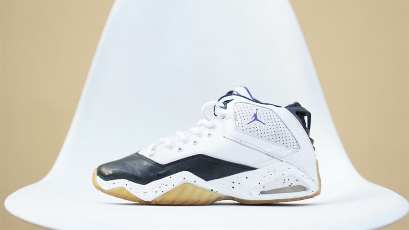 Giày Nike Air Jordan B Loyal CK1425-115 2hand - 39