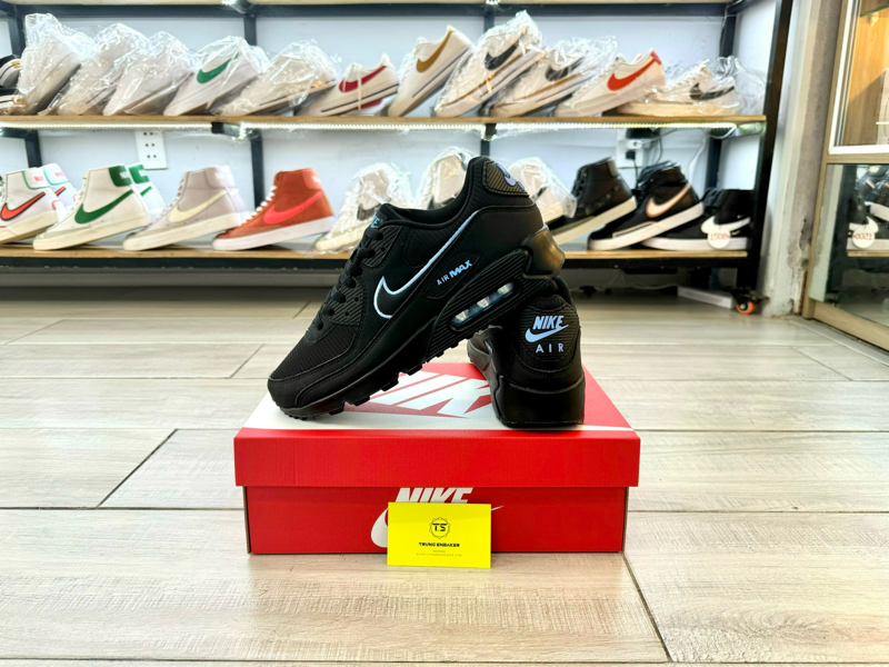 Giày Nike Air Max 90 Black Blue FJ4218-001 - 42.5