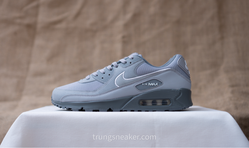 Giày Nike Air Max 90 Wolf Grey FJ4218-002 - 42.5