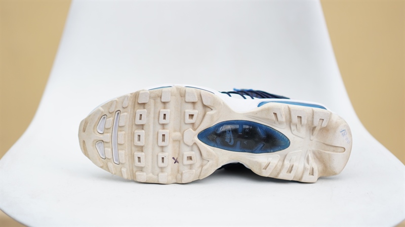 Giày Nike Air Max 95 Ultra 749771-401 2hand 2 Giày Nike Air Max 95 Ultra 749771-401 2hand - 42.5