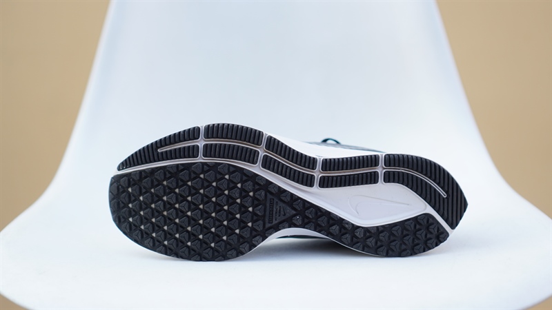 Giày Nike Air Zoom Pegasus 36 Grey AQ8006-003 2hand - 39 Giày Nike Air Zoom Pegasus 36 Grey AQ8006-003 2hand - 39