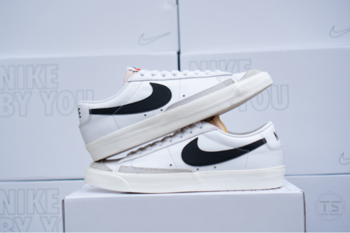 Giày Nike Blazer Low 77 Black White DA6364-101 - 42