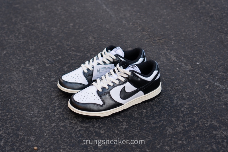 Giày Nike Dunk Low ‘Vintage Panda’ FQ8899-100 - 41 Giày Nike Dunk Low ‘Vintage Panda’ FQ8899-100 - 41
