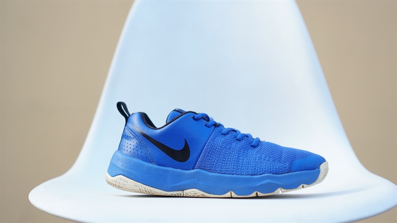 Giày Nike Team Hustle Quick 922680-403 2hand - 39