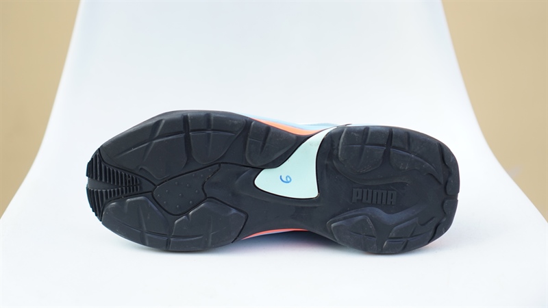 Giày Puma Thunder Spectra 367516-15 2hand - 42 Giày Puma Thunder Spectra 367516-15 2hand - 42