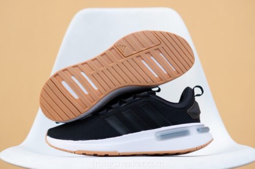 Giày tập luyện Adidas Racer Black Gum IF8652