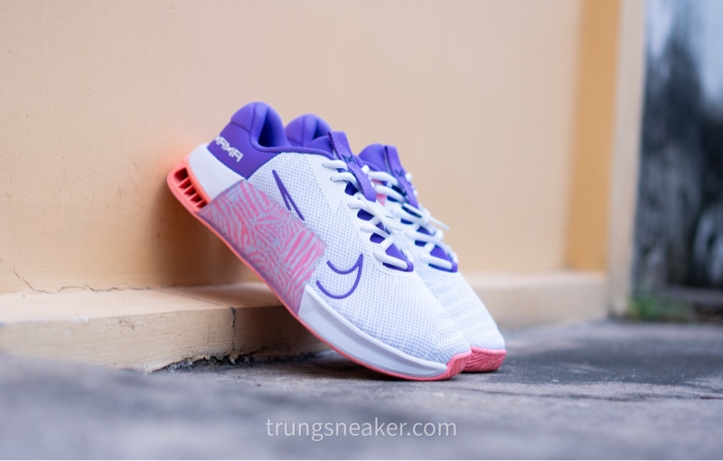 Giày tập luyện Nike Metcon 9 iD By You White Purple FJ8895-900 - 41 Giày tập luyện Nike Metcon 9 iD By You White Purple FJ8895-900 - 41