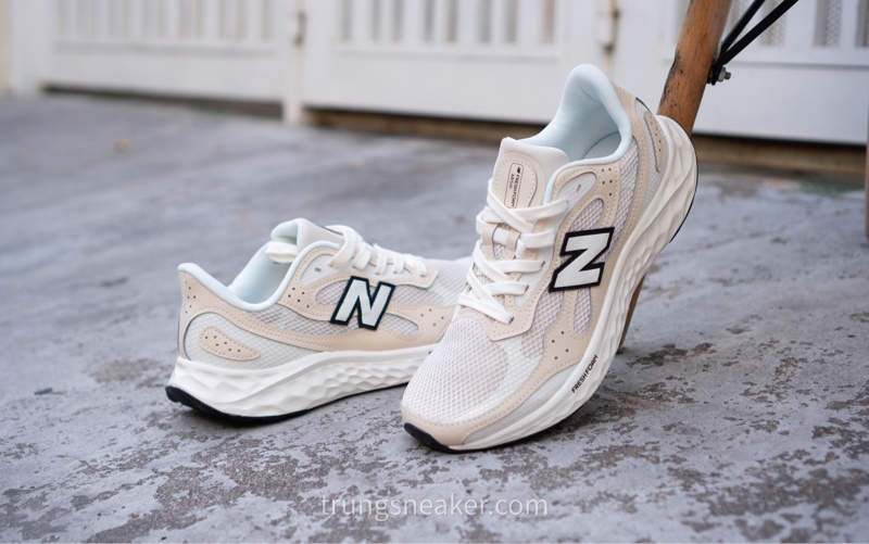 Giày thể thao New Balance Arishi V4 MARISTC4 - 41 Giày thể thao New Balance Arishi V4 MARISTC4 - 41