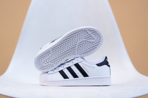 Giày trẻ em Adidas Superstar White Black FU7714 - 30.5