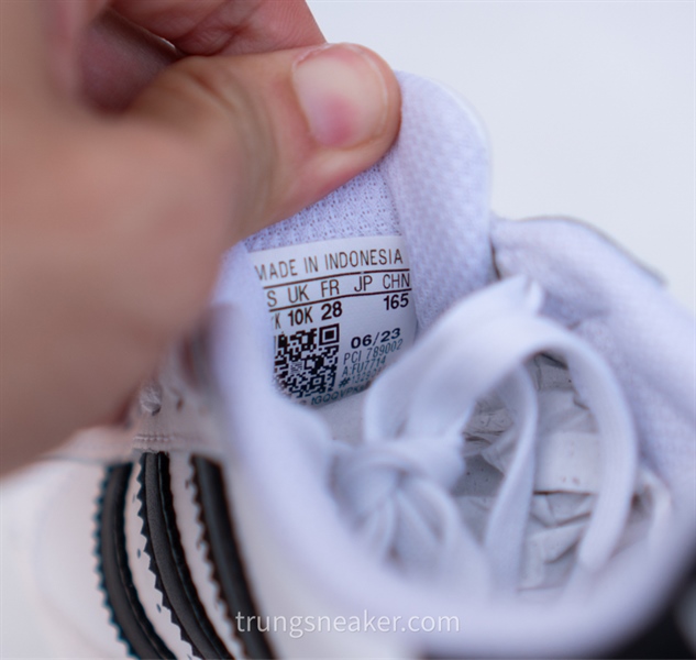 Giày trẻ em Adidas Superstar White Black FU7714 - 30.5