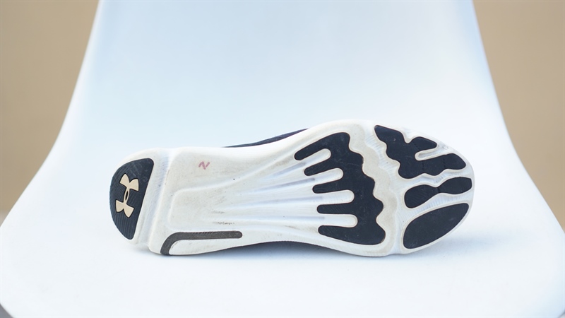 Giày Under Armour SpeedForm 1245952-008 2hand - 43 Giày Under Armour SpeedForm 1245952-008 2hand - 43
