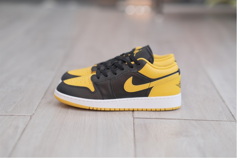 Giày Air Jordan 1 Low Yellow Ochre 553560-072 - 39