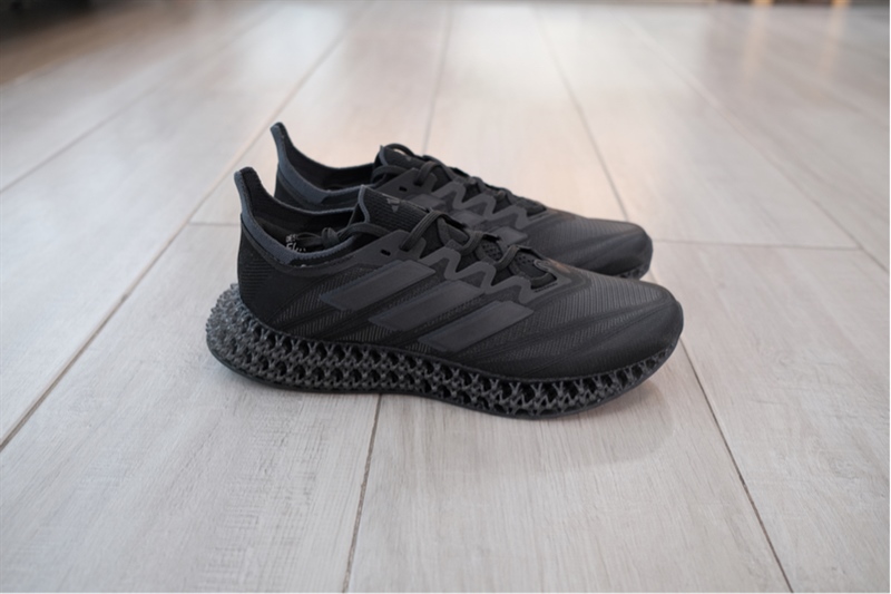 Giày chạy bộ Adidas 4DFWD 4 ‘Triple Black’ ID8886 - 42