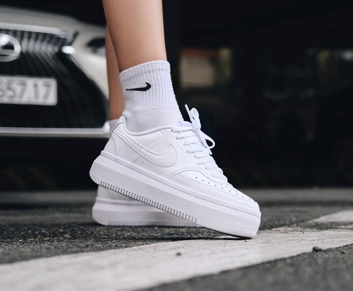 Giày Nike Court Vision Alta Low White DM0113-100