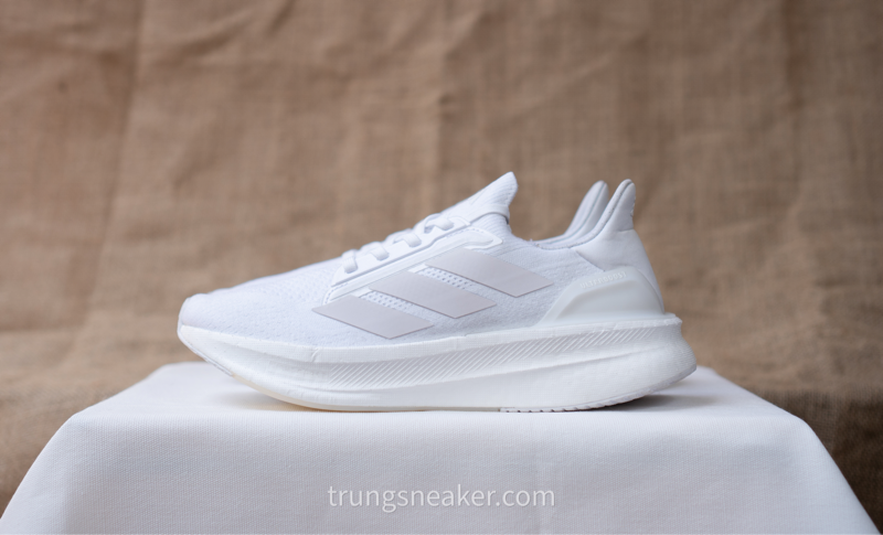 Giày chạy bộ Adidas UltraBoost 5X White IH7252 - 42.5