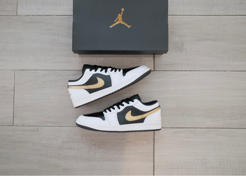 Giày Jordan 1 Low White Black Gold 553558-172 - 42