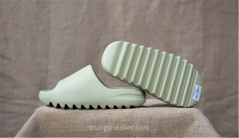 Dép Adidas Yeezy Slide Resin FZ5904 Dép Adidas Yeezy Slide Resin FZ5904