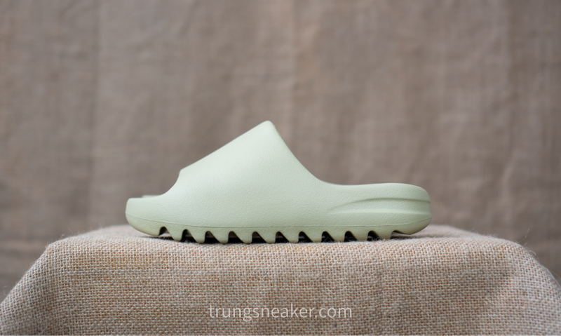 Dép Adidas Yeezy Slide Resin FZ5904 - 40.5