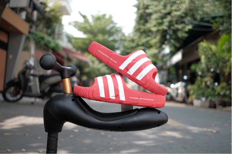 Dép chính hãng Adidas Adilette 22 White Red IG9259