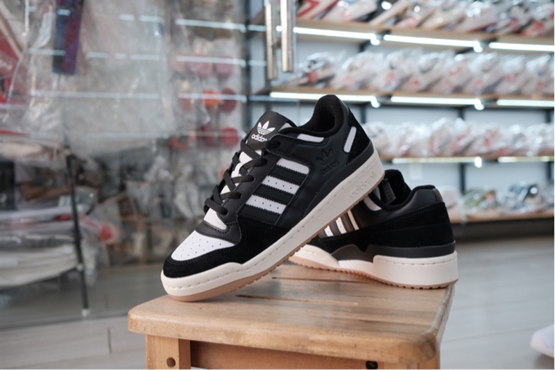 Giày Adidas Forum low Classic Black White ID6857